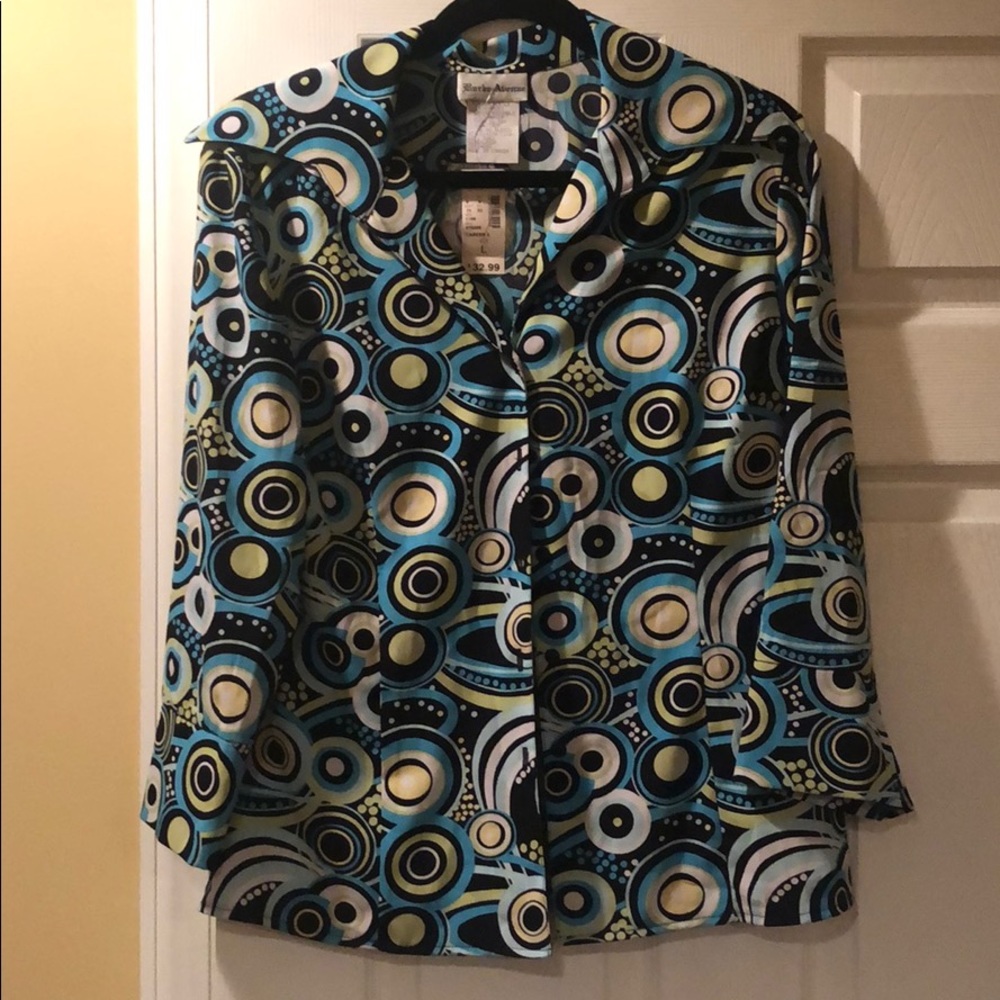 Multi turquoise yellow blouse. Sz L